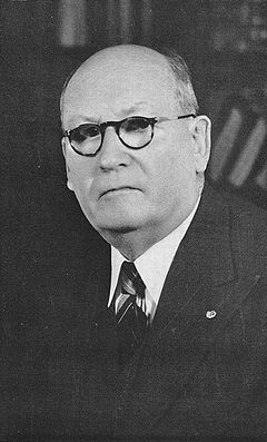 Dr. F.D. Malan. Unter anderem studierter Theologe, Pfarrer und Erfinder der Arpartheid