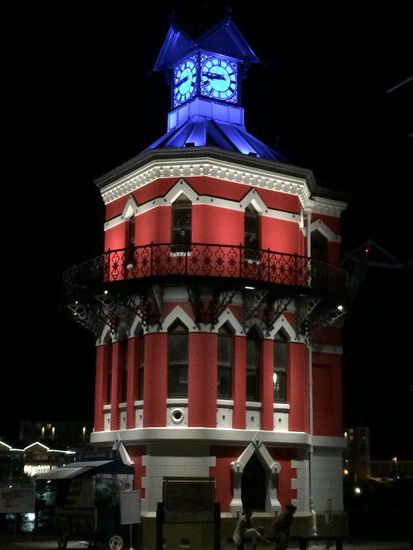 Clocktower bei Nacht