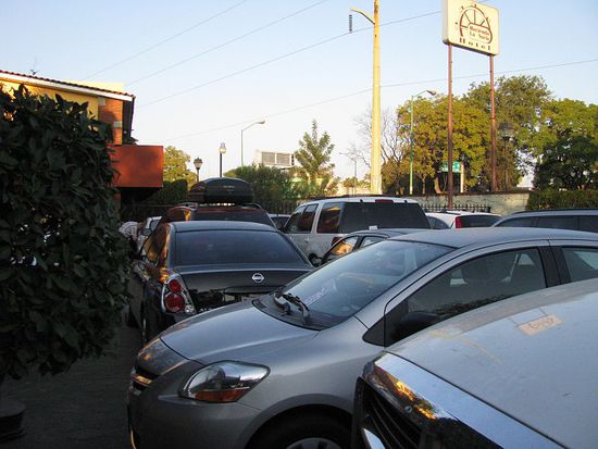 Auto-Tetris auf dem Hotelparkplatz
Unser Auto steht natürlich ganz hinten