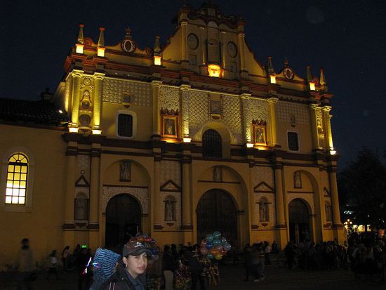 Die Kathedrale bei Nacht