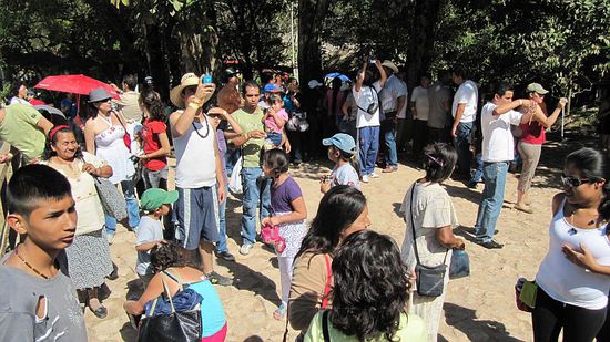 Die Menschenmassen auf den Aussichtsplattformen (Miradores)