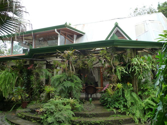 schönes Häuschen in der Nähe von Quepos