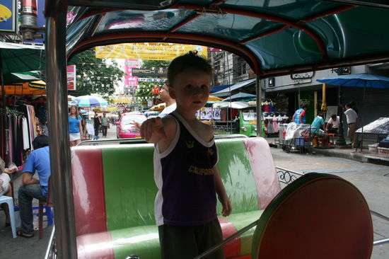 noch ein letztes Mal TukTuk-Probesitzen