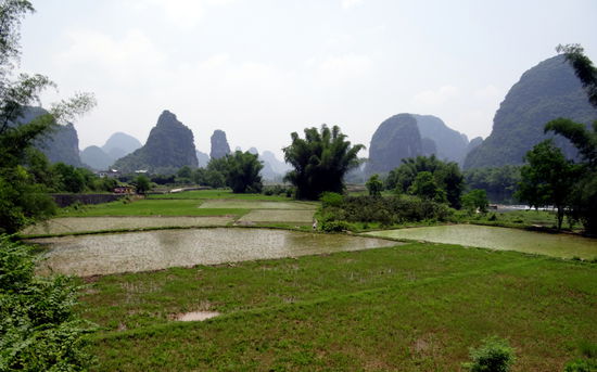 Landschaft in der Gegend des besuchten Dorfes.