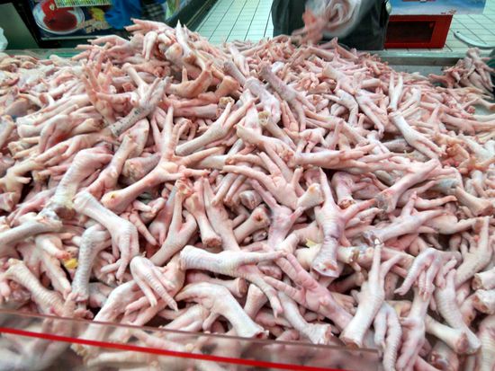Hühnerfüße - die Geldbeutel der Chinesen sind nicht so gut gefüllt.