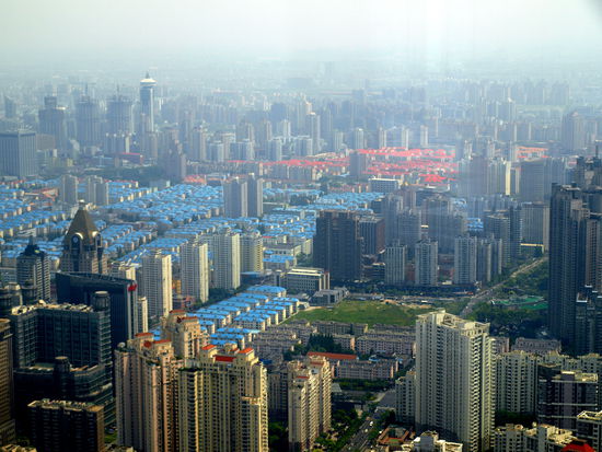 Pundong, hinter dem Geschäftsviertel sind die Wohnhäuser