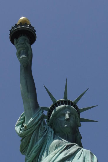 Unter der Krone ist eine Aussichtsplattform