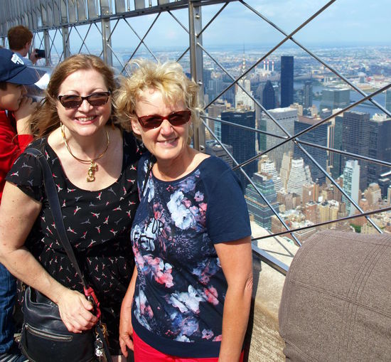 Rosy, vor kurzem über eine Internet-Plattform kennengelernt und nun getroffen