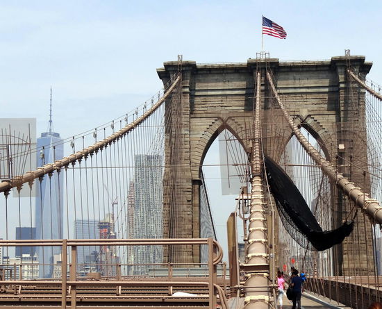 Brooklyn Bridge, verbindet Manhattan mit Brooklyn