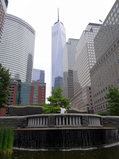 Im Finanzbezirk. Für eine Seite des neuen Freedom-Towers benötigt man 70 große Schritte.