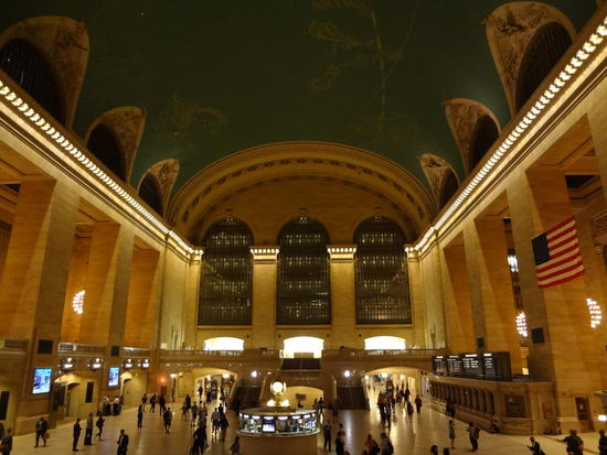 Die große Halle wurde selbstverständlich gekühlt.