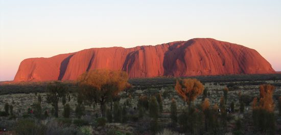 Sonnenaufgang Uluru