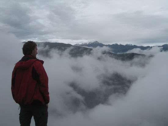 winnetou hat mit magischen blicken (alte indianer-taktik) versucht, die wolken beiseite zu schieben und letztendlich hats geklappt...