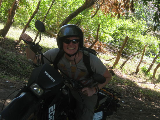 mmmmmmacht schon spass auf so ner maschine, ehrlich Papa, musste mal probieren...