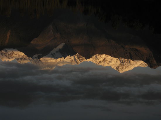 So! und das ist nur das SPIEGELBILD IM SEE(!), das muss man sich mal vorstellig werden lassen!