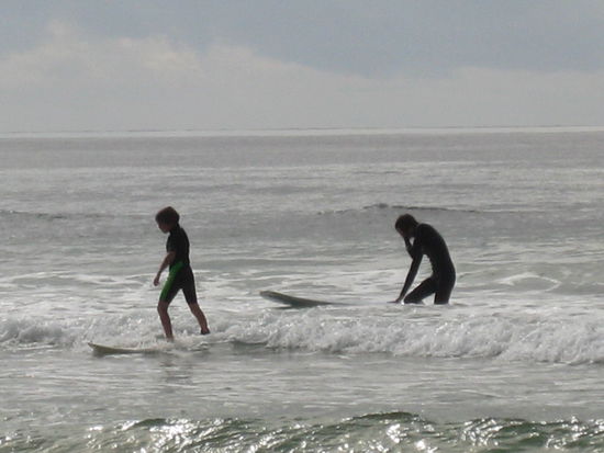 nein nein, Martin ist der Hintere und laesst sich frustrienderweise von dem Hosenscheisser einen vorsurfen. Aber zu seiner Ehrenrettung muss man gestehen, das es sein erstes Mal war
