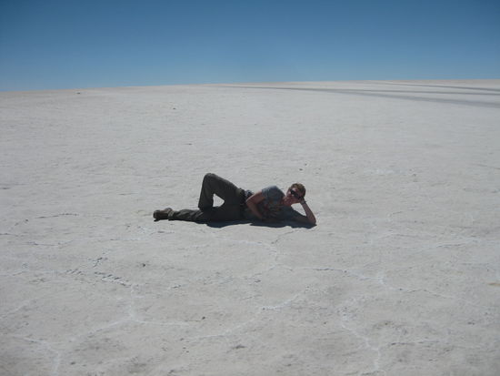 Bei der Pose und dem Setting koennen die abgemagerten Models bei Heidi sich aber noch ne Scheibe abschneiden...