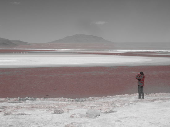 Wir haben keine Farbe reingekippt ehrlich! Das Wasser war wirklich so rot wie Markus Jacke, ich schwoer!