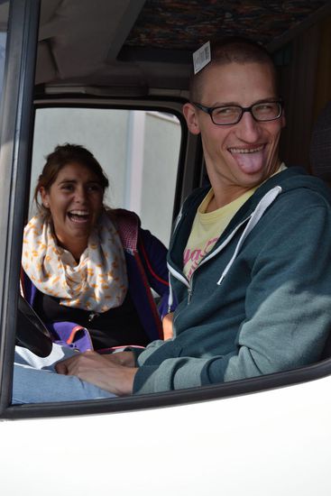 Also wenn man diesem gepflegten jungen Transferfahrer nicht vertrauen kann, dann weiß ich auch nicht...