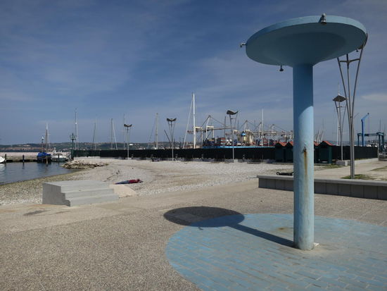 hm, wohl eher nicht. Knappe 30 Jahre zu spät gekommen wahrscheinlich 