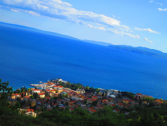 Pula, ebenfalls Istrien und ähnlich schön, zumindest von oben 