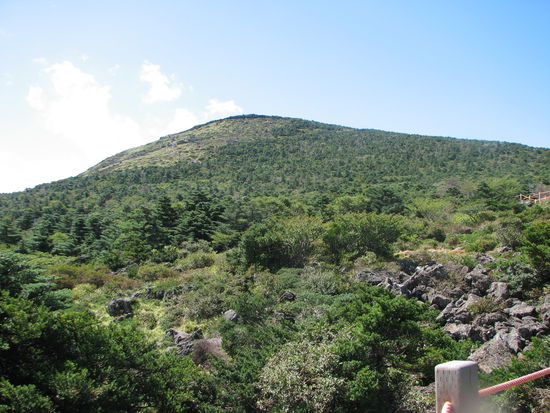 Nach dem Marsch durch die Wälder, zeigte es endlich der Gipfel