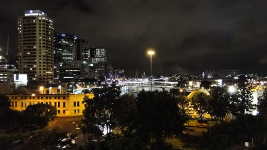 Brisbane by Night