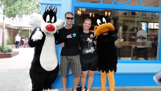 Sylvester, Philip, Nadja und Duffy Duck (v.r.n.l)