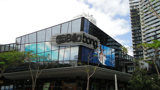 Billabong Shop in Surfers