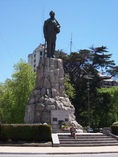 San Martin - Statue