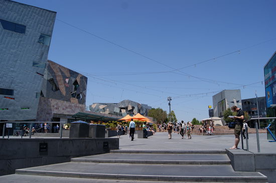 Man beachte Mänu beim Kartenlesen... Wo sind wir??? 