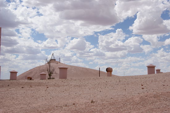 Ganz normal, hier läuft man über die Dächer...