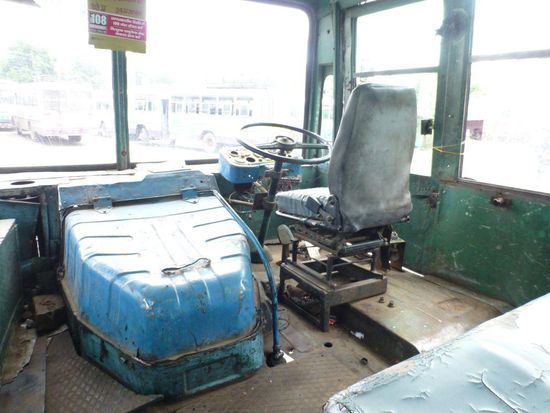 die "Steuerzentrale" unseres local busses nach Fatehpur Sikri. Die eines "dilax-Busses sieht genauso aus!