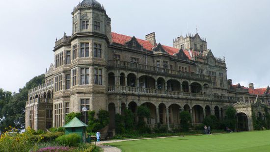 Viceregal Lodge in Shimla, ein gewaltiges Gebäude für diesen kleinen Ort