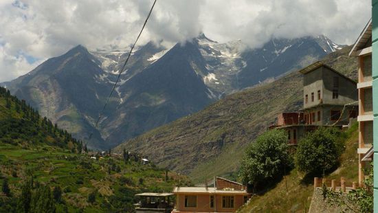 Keylong - fast wie in der Schweiz, aber für Indien spektakulär