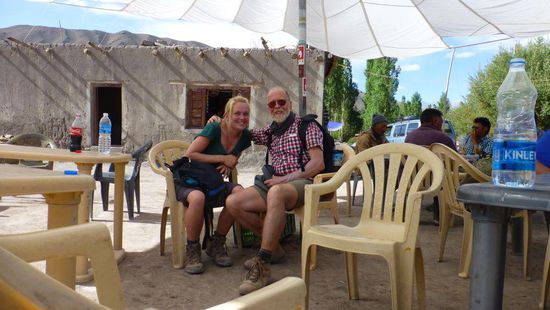 trotzdem glücklich und zufrieden.