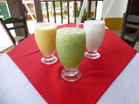 ... und zwar von links Jugo Durazno, Jugo Feijoa und Jugo Borojo con leche...... lecker, lecker