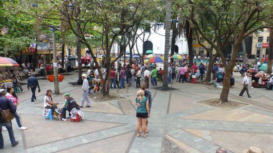 Mehrere "Versammlungen"