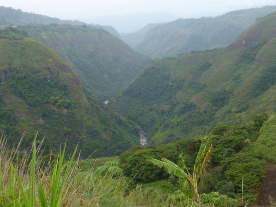 tief unter uns der Rio Magdalena, und einige Gottheiten ...