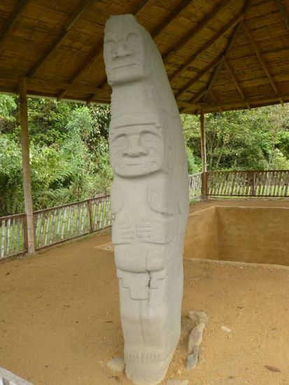 die Doppelstatue Doble Yo