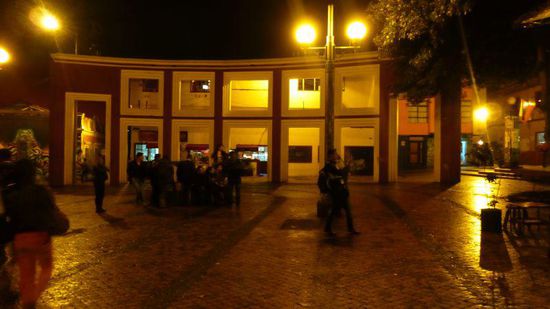 der kleine Platz in La Candelaria ....