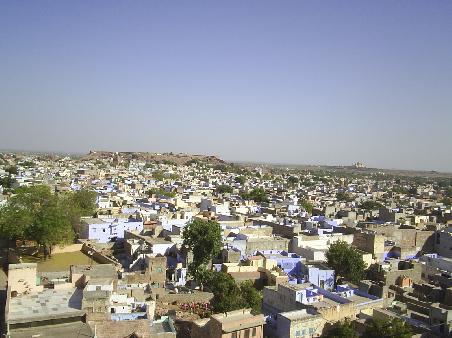 Jodhpur..."the blue city" So blau finde ich sie gar nicht, oder?