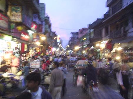 Verwirrende Stadt...Delhi und der Tod auf der Strasse