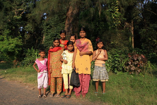 Die Maedels hatten sich schon postiert, ich hatte noch nicht einmal zur Kamera gegriffen!