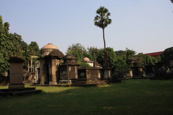 Friedhof aus der Zeit des British Raj.