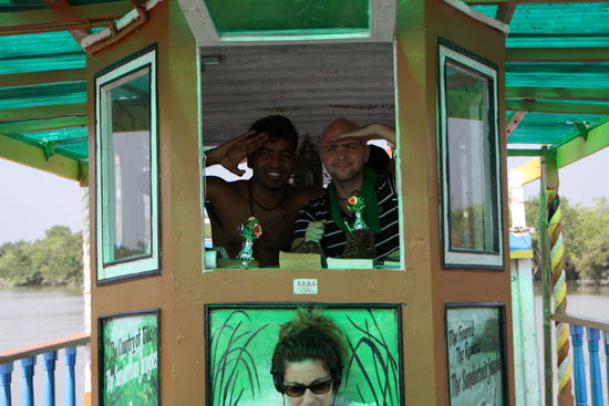 Captain Mowgli und First Officer Alex.