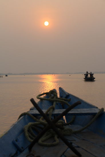 Volle Kraft voraus in den Sonnenuntergang!