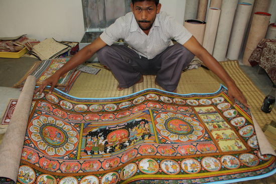 Grosse Gemälde auf fester Leinwand.