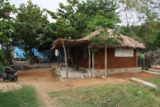 Mein Zimmer im Doppelhaus.