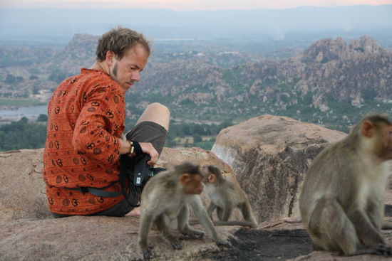 ... und wenn's nur ein Fotoapparat ist statt etwas zu fressen.